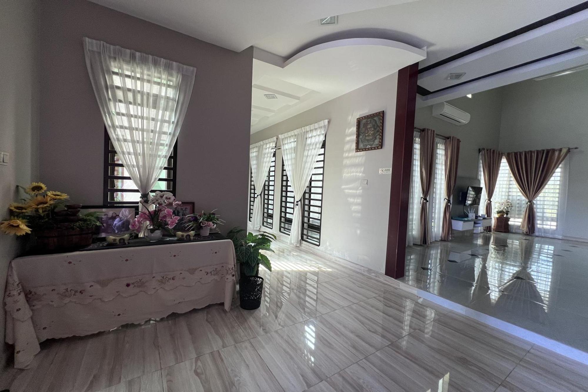 Nurbayu Chalet, Kemaman Kuantan Buitenkant foto