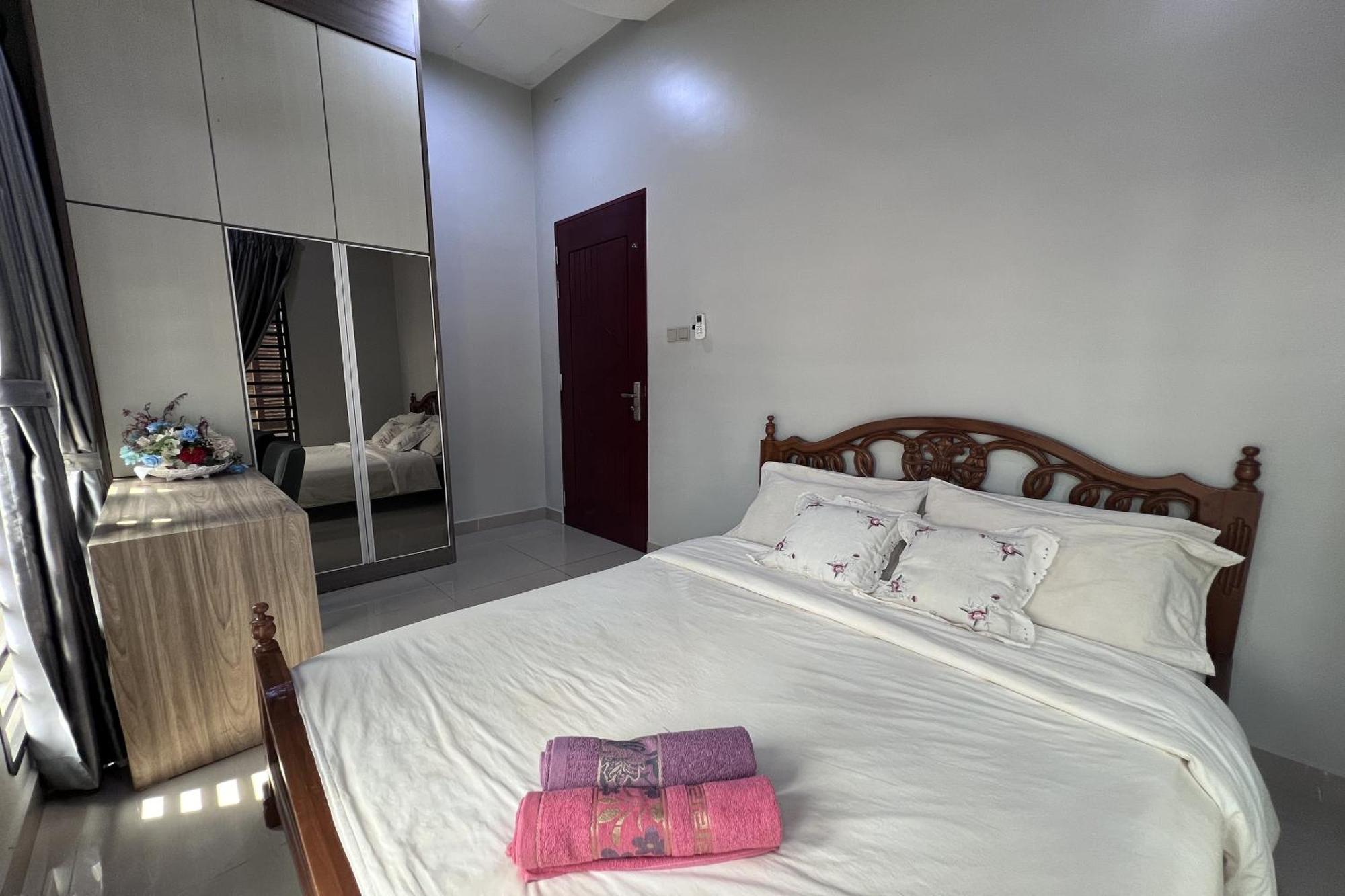 Nurbayu Chalet, Kemaman Kuantan Buitenkant foto